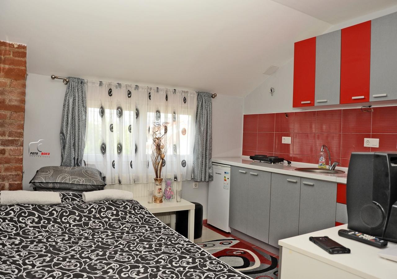 House La Strada Apartment Negotino  Bagian luar foto